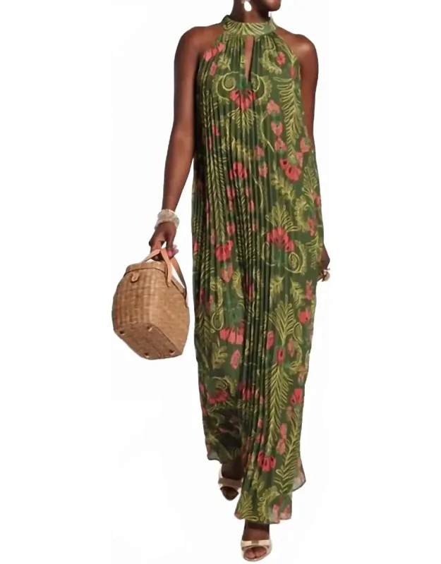 Slim Pleated Maxi Dress