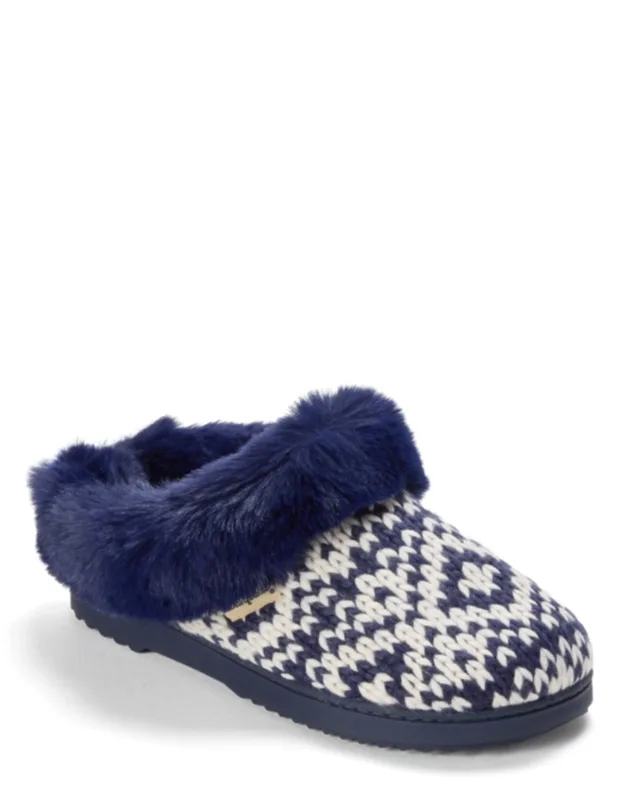 Dearfoams Hannah Festive Knit Clog Slipper - Temperature Regulating, Machine Washable