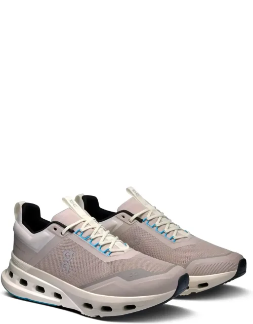 Cloudnova Sneakers