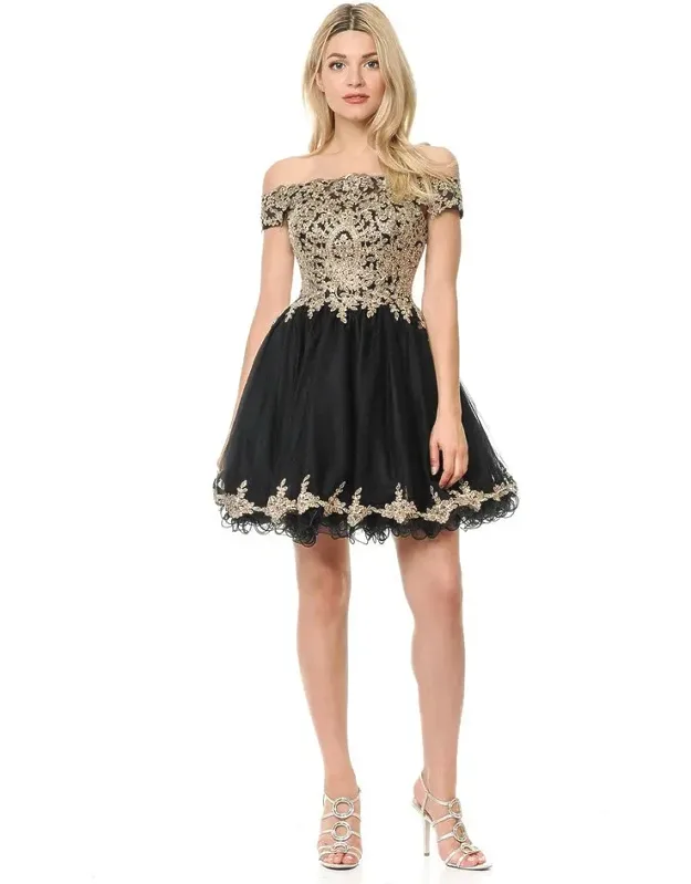 Off-shoulder Embroidered Bodice Tulle Dress With Scalloped Neckline For Special Events