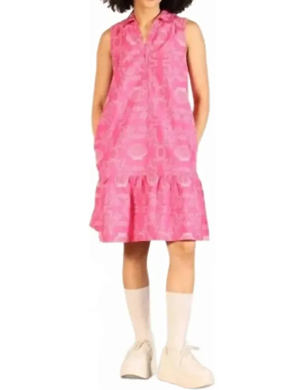 Alina Dress With A-line Silhouette And Side Pockets
