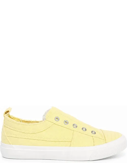 Kayak Slip On Sneakers