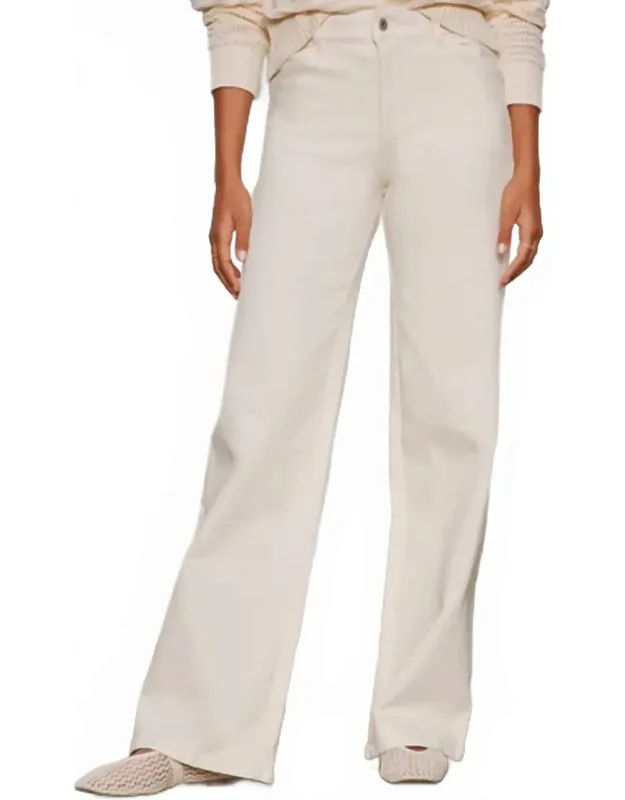 Relaxed Straight Pants