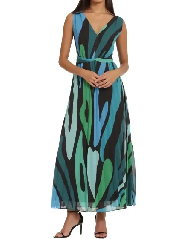 Halter Neck Maxi Dress