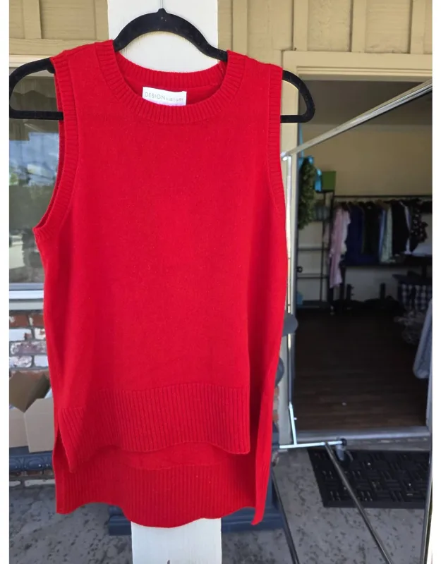 Sleeveless Sweater Vest