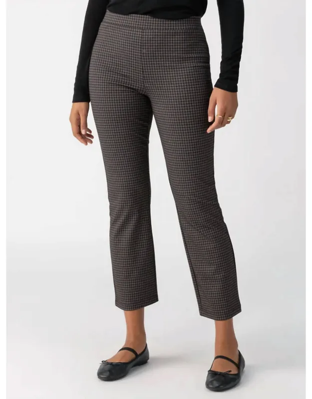 Carnaby Kick Crop Pants - Comfortable Fit, Elastic Waistband
