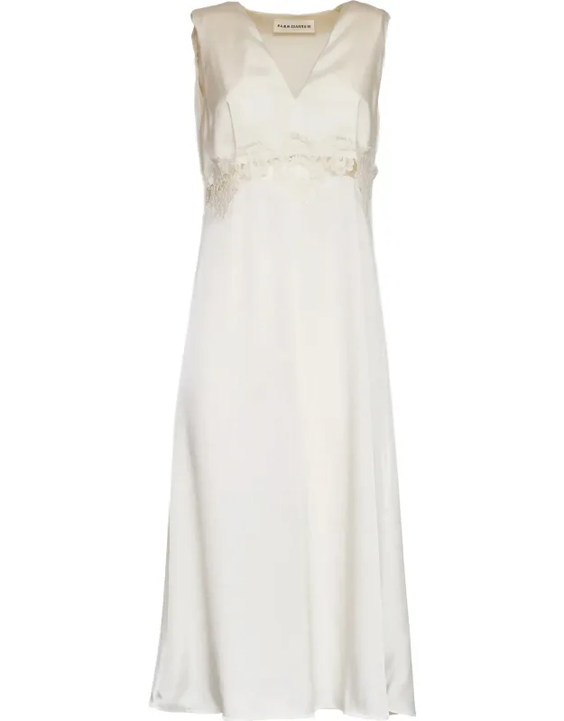 Lace Detail V-neck Maxi Dress