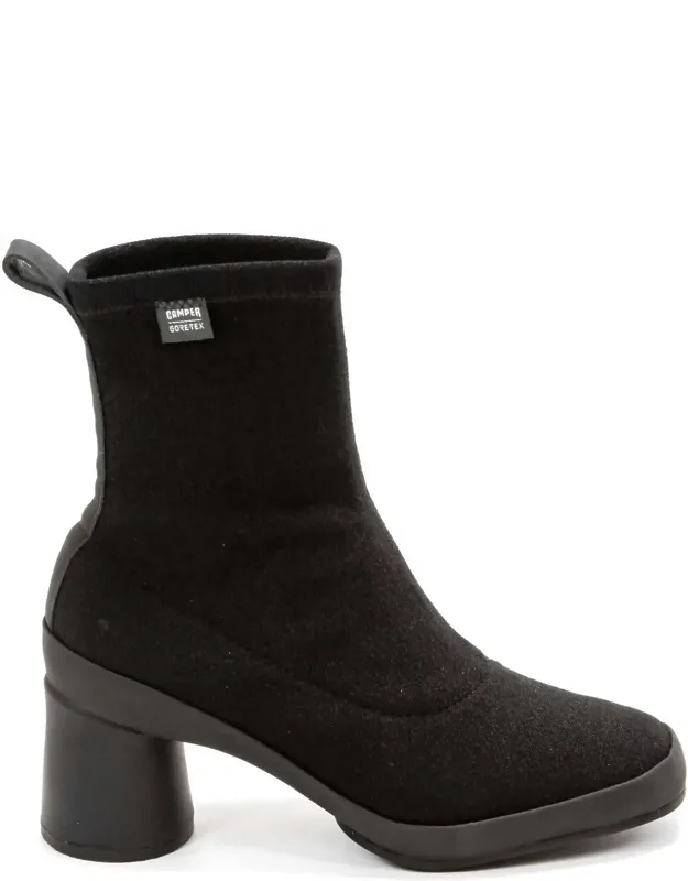 Upright Boots