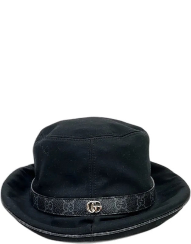 _black Bucket Hat With Versatile Design And Comfortable Coverage_