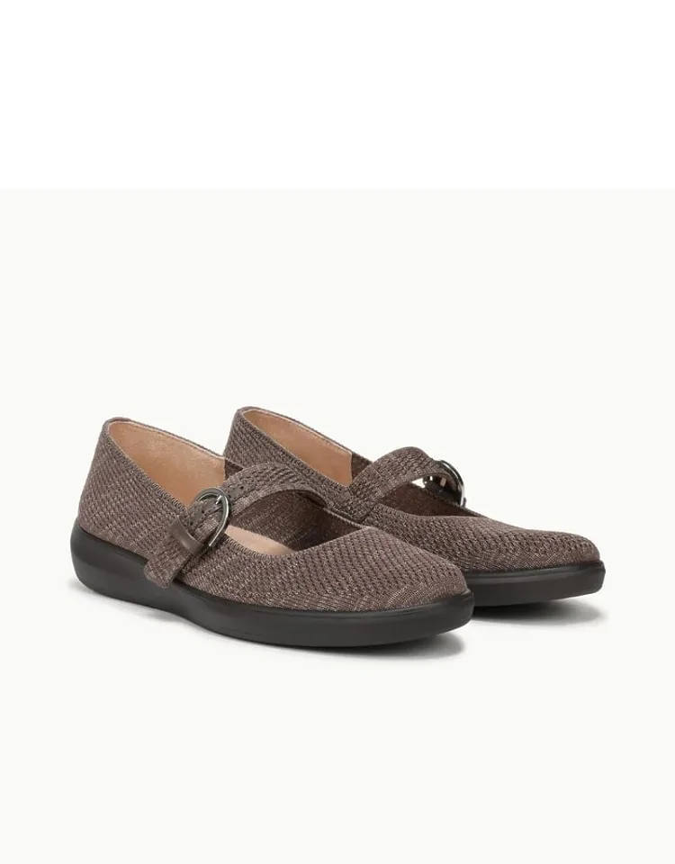 Nuevo Mary Jane Flats