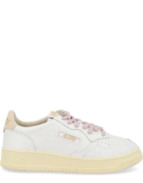 Autry Sneaker "medalist Low"