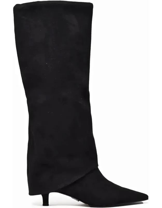 Pointed Boots