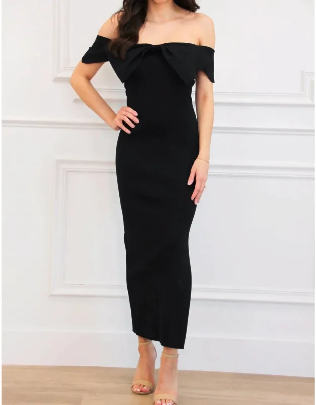 Off Shoulder Bow Maxi Dress