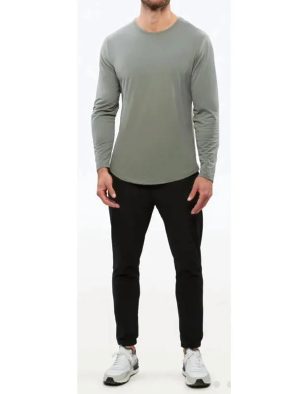 Long Sleeve Curve-hem Tee