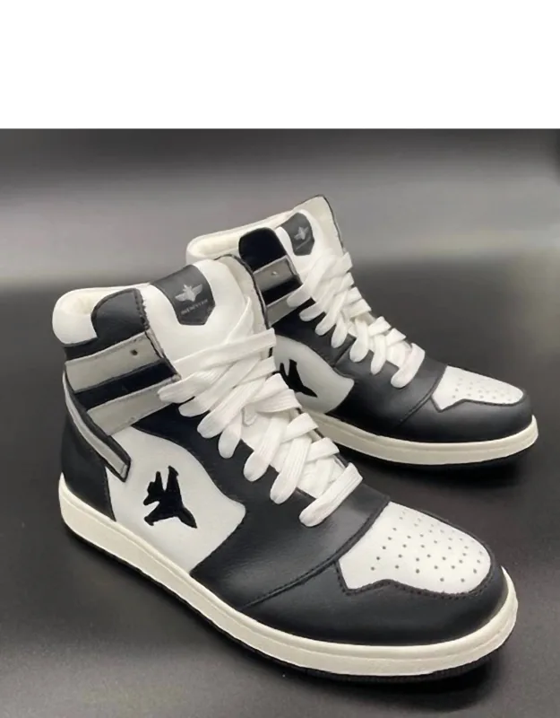 Roll Out Sneakers