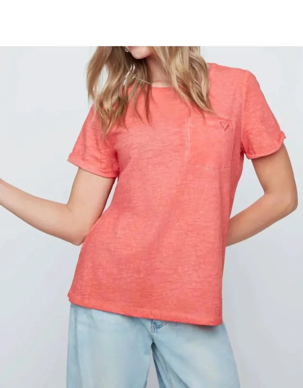 Embroidered Heart Basic Tee