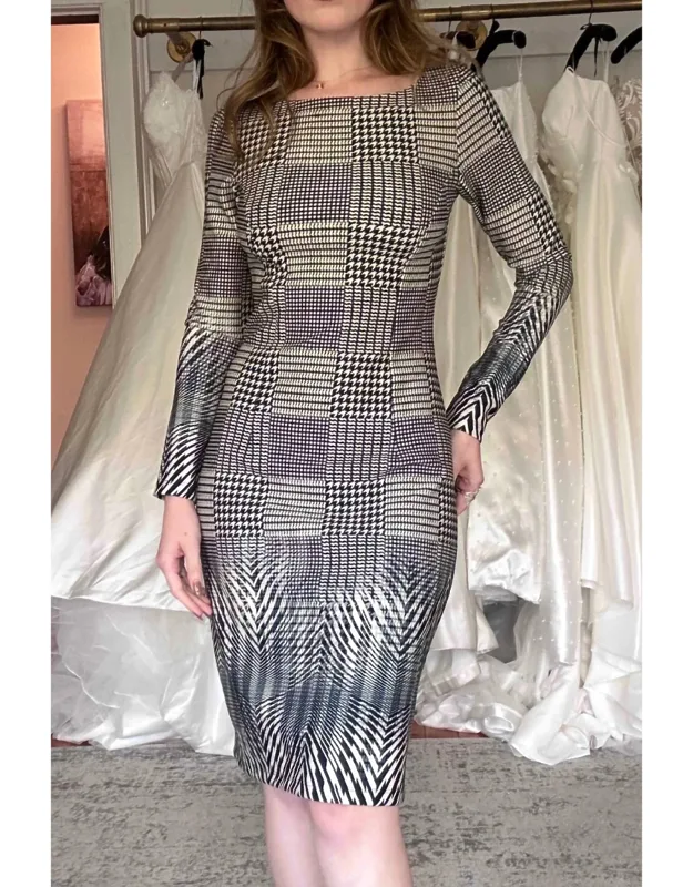 Long Sleeve Scuba Midi Dress