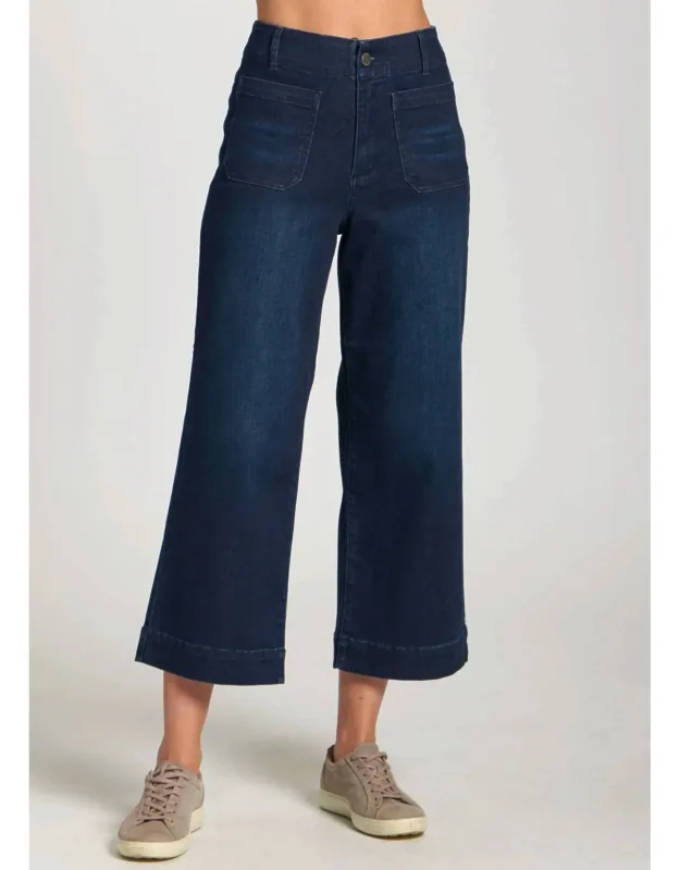 Cropped Wide Leg Pants With Patch Pockets