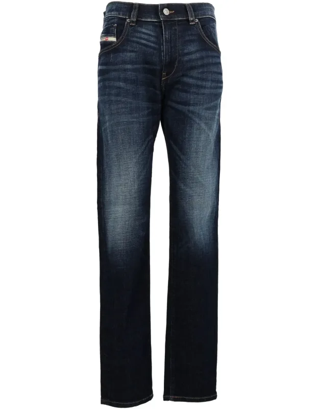 Straight-leg Jeans