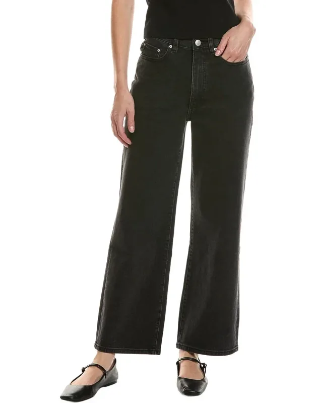 Refined Wide Leg Jeans
