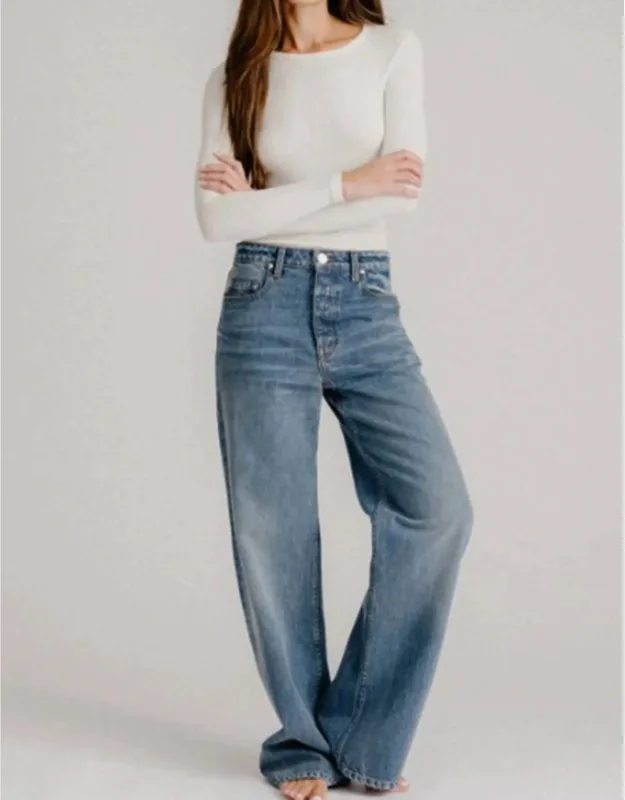 Relaxed Straight Leg Jeans