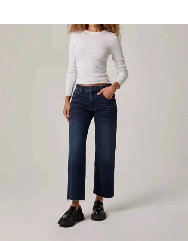 Mid Rise Wide Leg Jeans