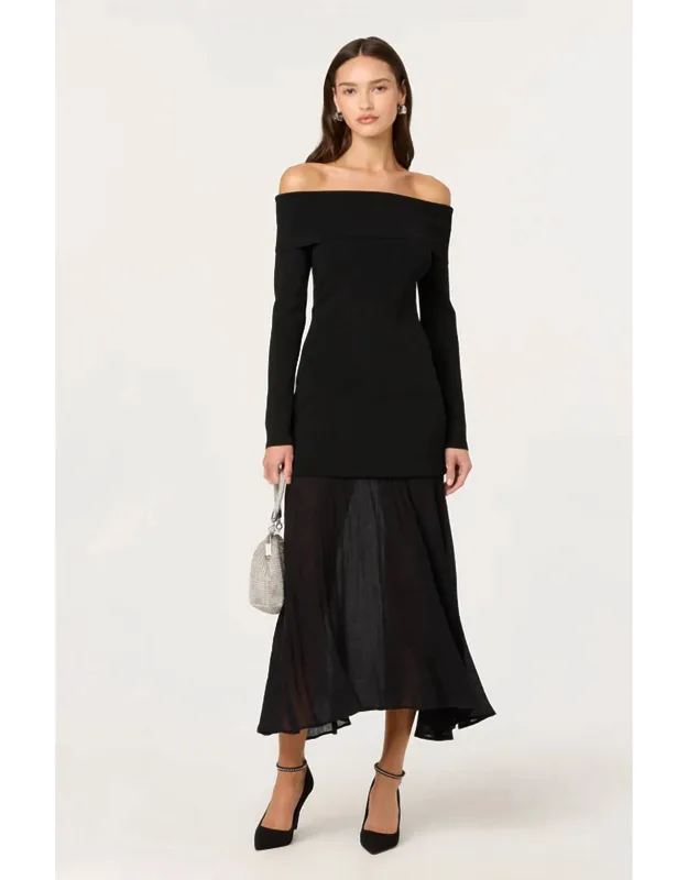 Off-shoulder Pleated Midi Dress