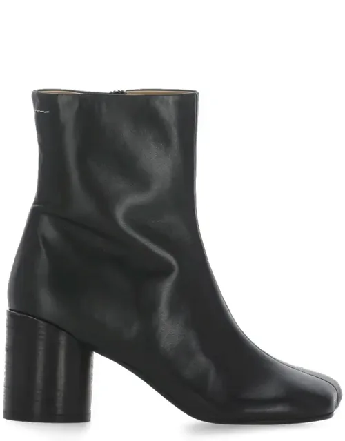 Mid-height Leather Boots With Squared Toe