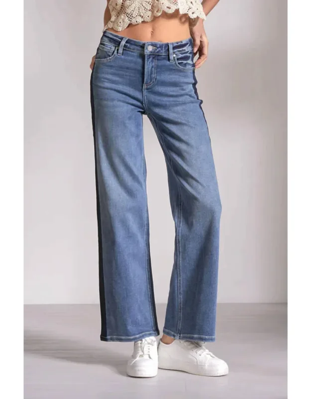 Slim Wide Leg Jeans