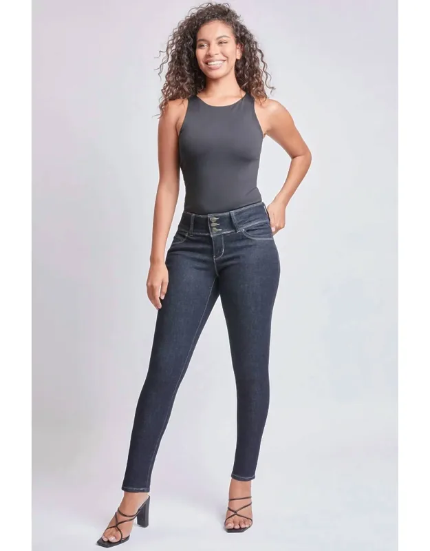 Wannabettabutt Skinny Jeans With Contoured Pockets And Heart-shaped Stitching