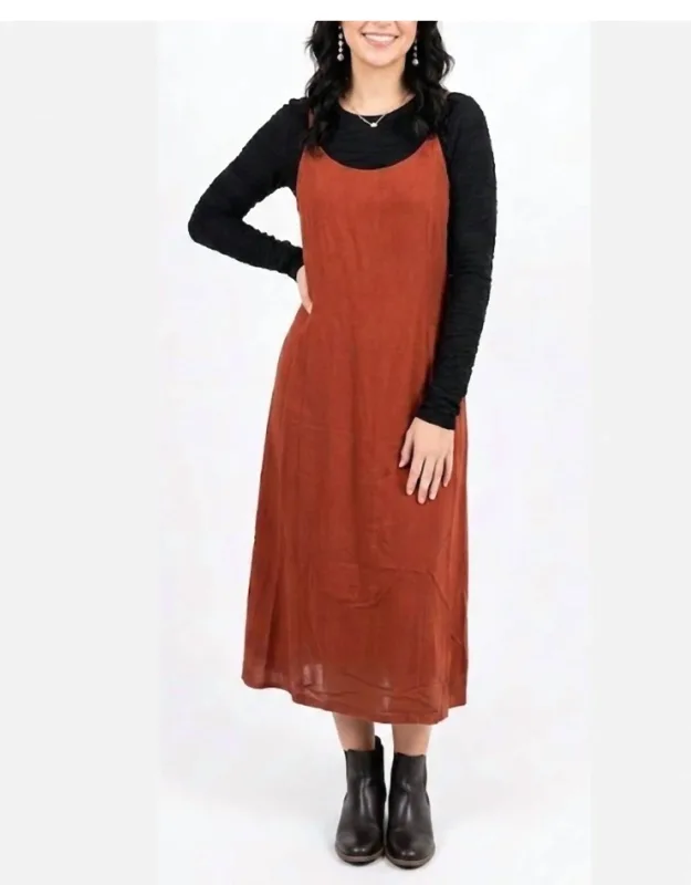 Sugarloaf Midi Dress