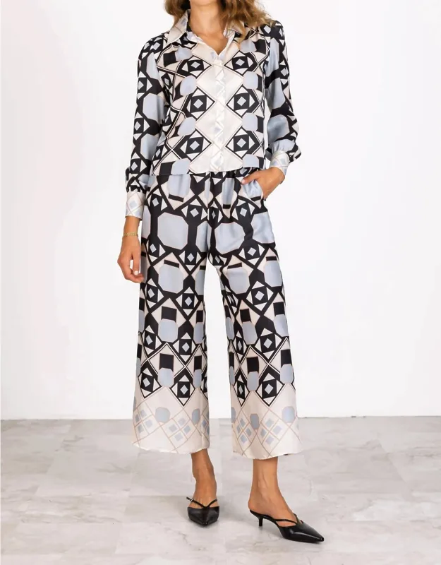 Cropped Pants