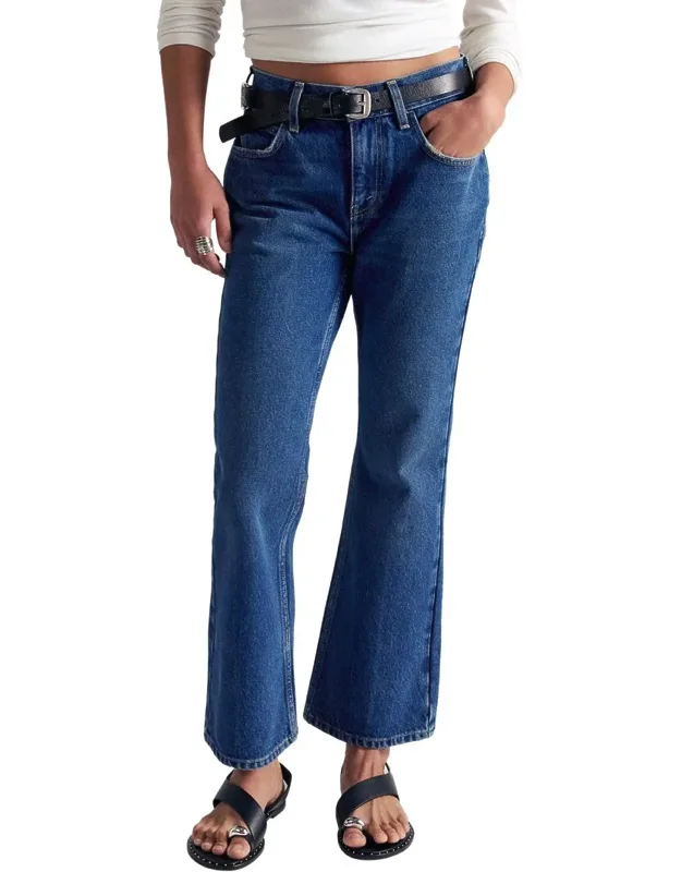 Elowen Low-rise Flare Jeans