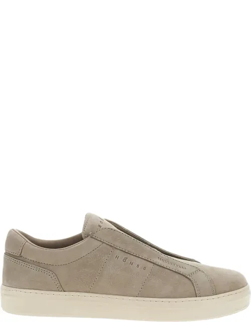 Sleek Slip-on Minimalist Sneakers
