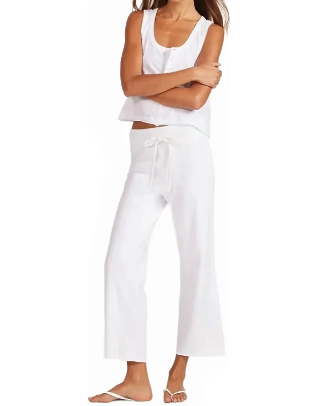 Comfort Waist Crop Flare Pants