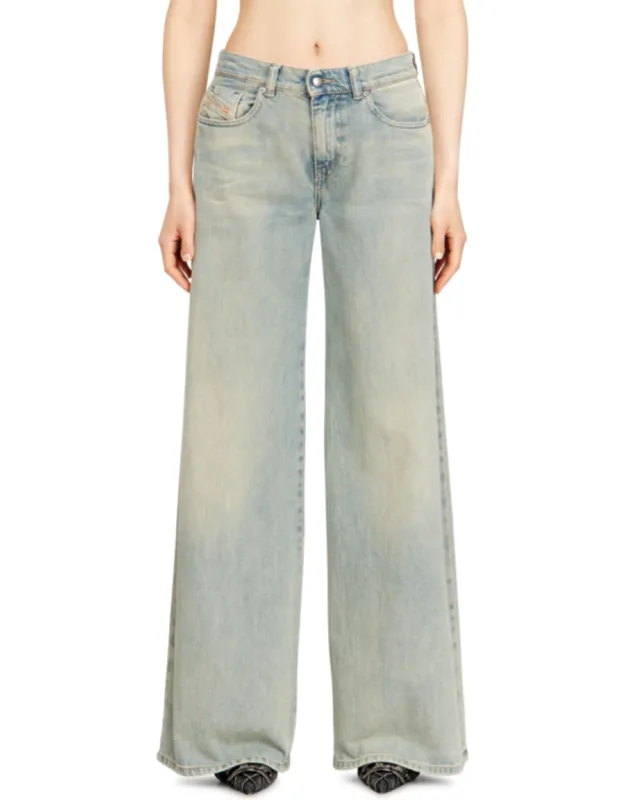 Diesel Flare Jeans Regular Waist 1978 D-akemi, Flared Fit, Wide Leg