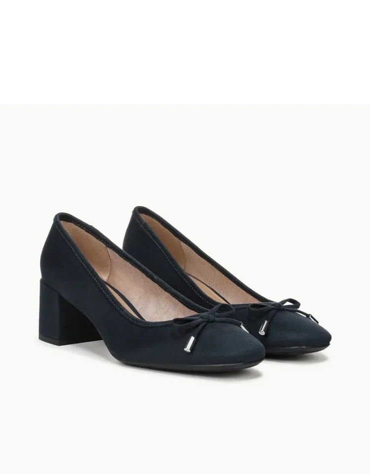 Cora Pumps
