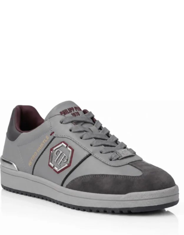 Low Top Sneakers