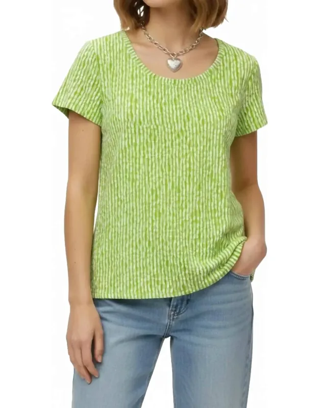 Daisy Dash Tee