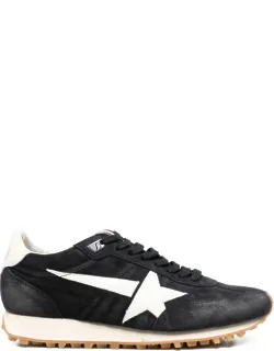 Marathon Sneakers