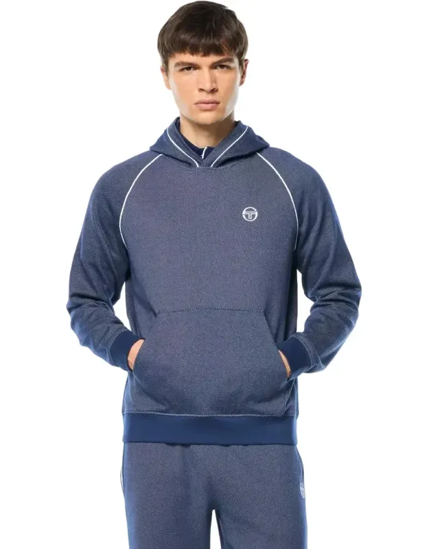 Agiato Hoodie