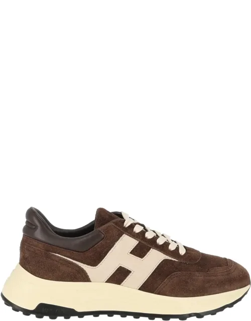 Hyperlight Suede Sneakers