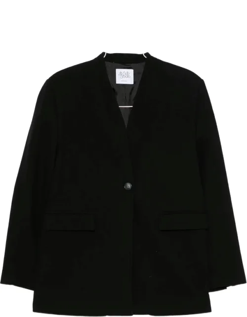 Single-breasted Collarless Coat
