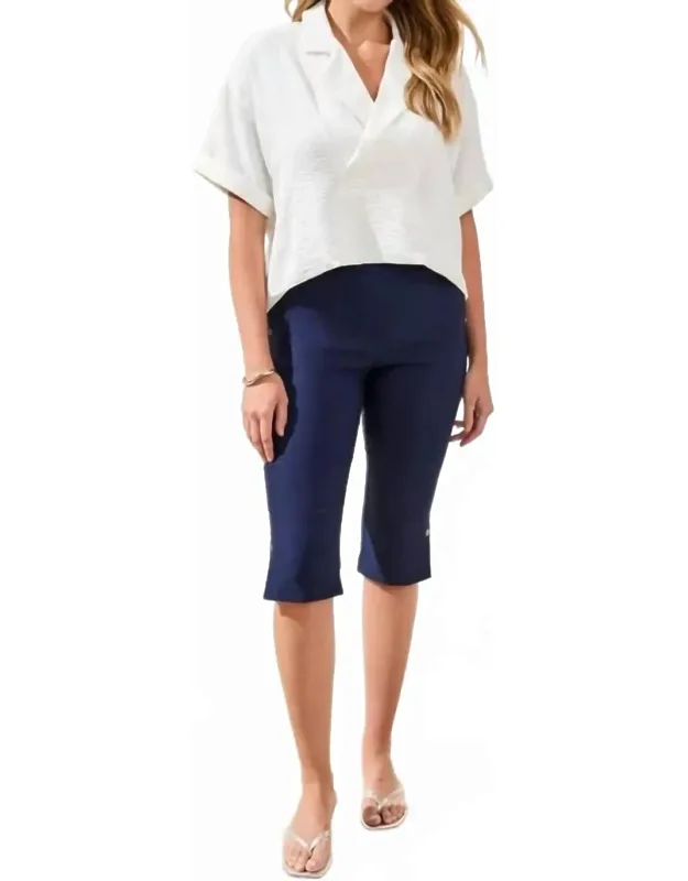 Flatten It Slim Leg Capris With Snap Vents