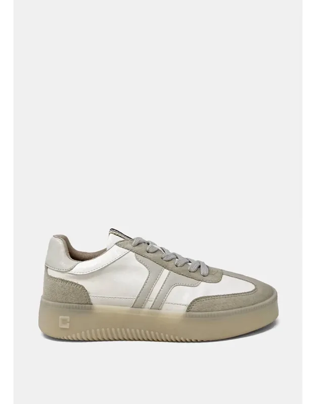 Poppy Sneakers