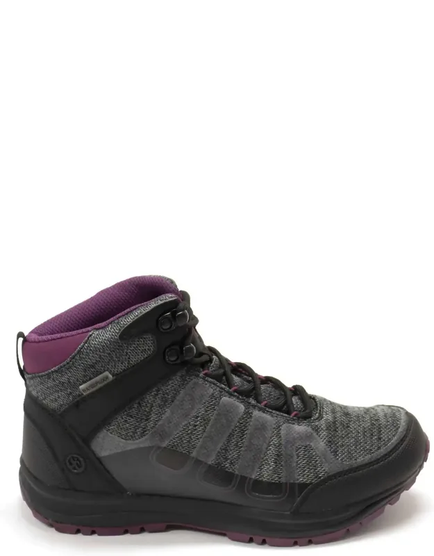 Gamma Mid Waterproof Hiking Boots