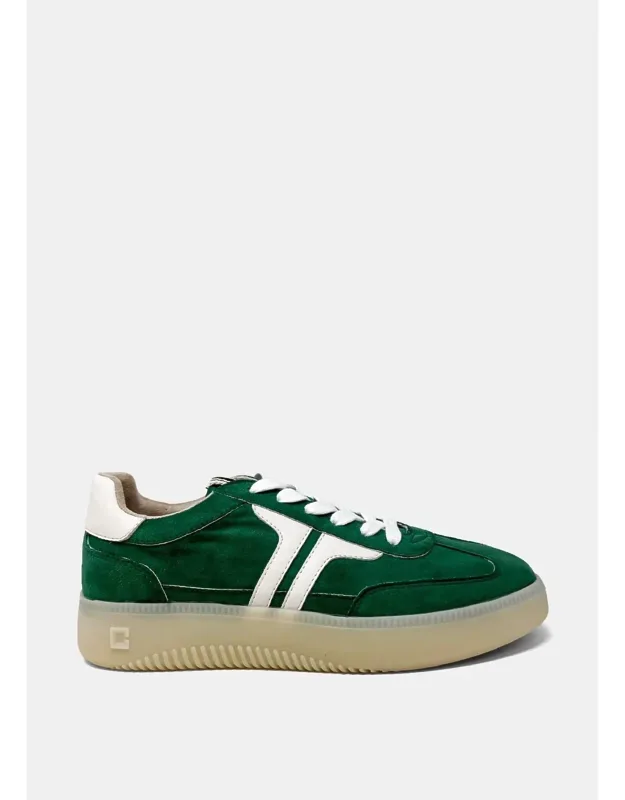 Poppy Sneakers