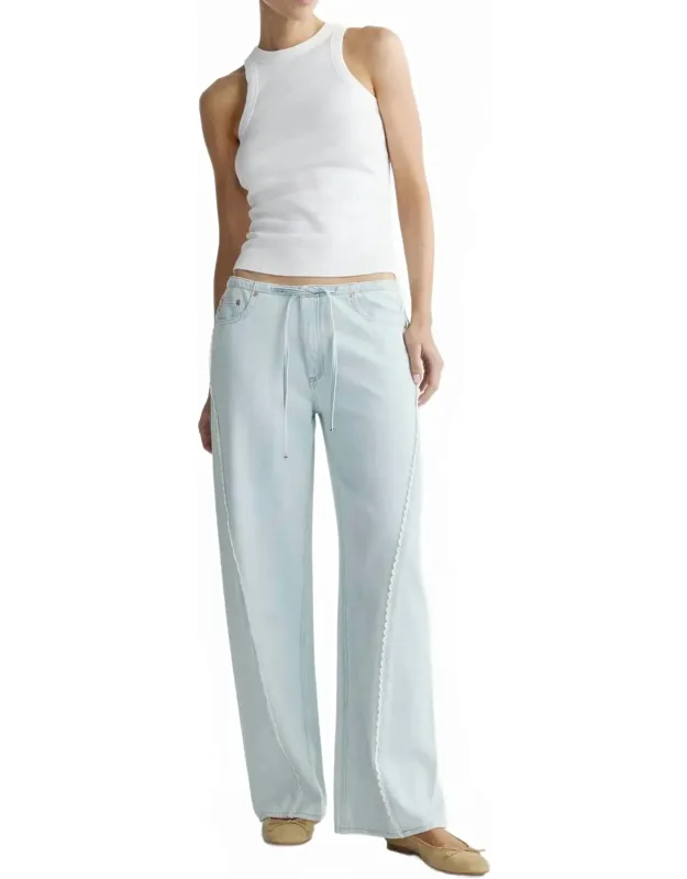 Sienna Low-slung Wide Leg Relaxed 31" Jeans