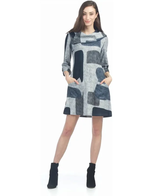 Color Blocked Dress With Fold Over Collar