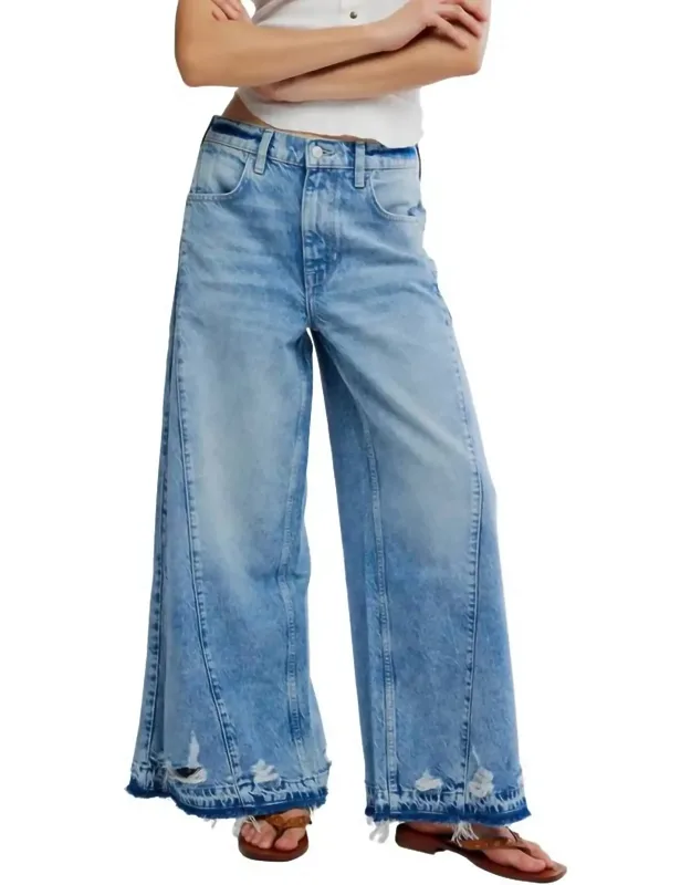 Wide Leg Jeans